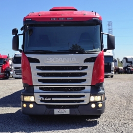 SCANIA - R-440 - 2013/2014 - Vermelha - Sob Consulta