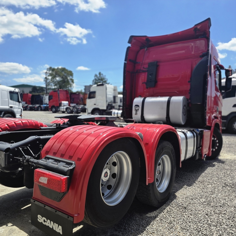 SCANIA - R-450 A6X2 - 2020/2021 - Vermelha - Sob Consulta