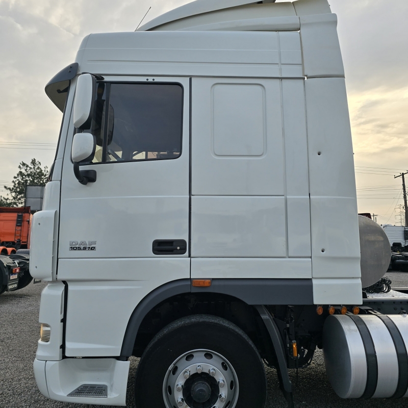 DAF - XF 105 - 2018/2018 - Branca - Sob Consulta