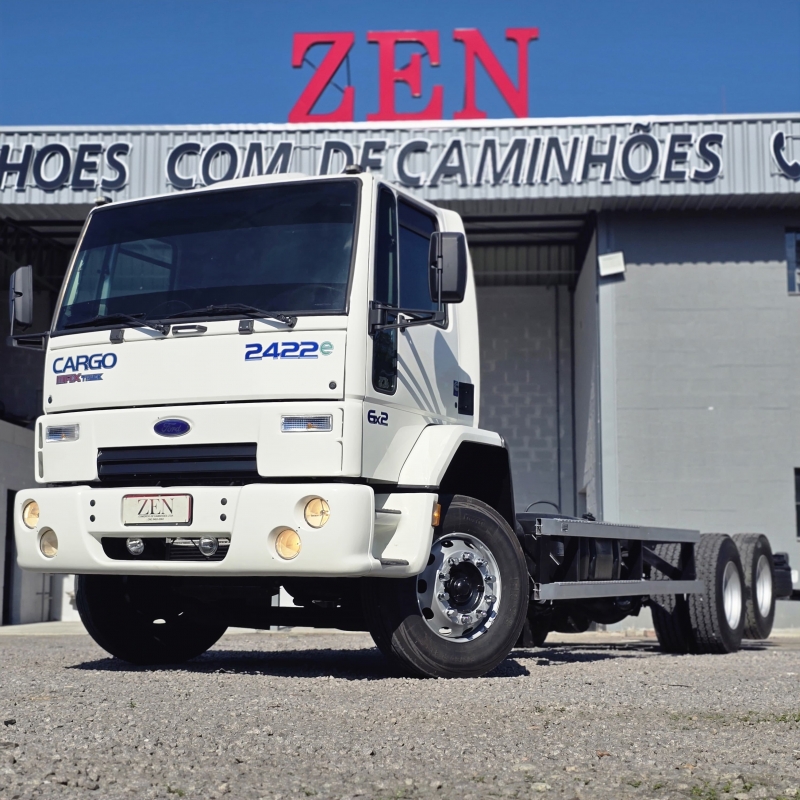 FORD - CARGO 2422 - 2011/2011 - Branca - Sob Consulta