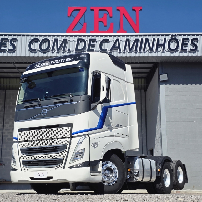 VOLVO - FH - 2022/2022 - Branca - Sob Consulta