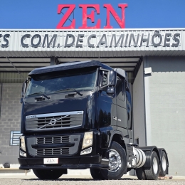 VOLVO - FH - 2011/2011 - Preta - Sob Consulta