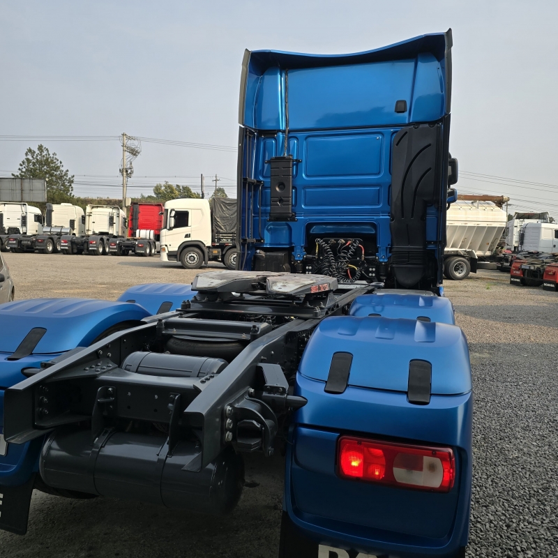 DAF - XF - 2022/2023 - Azul - Sob Consulta