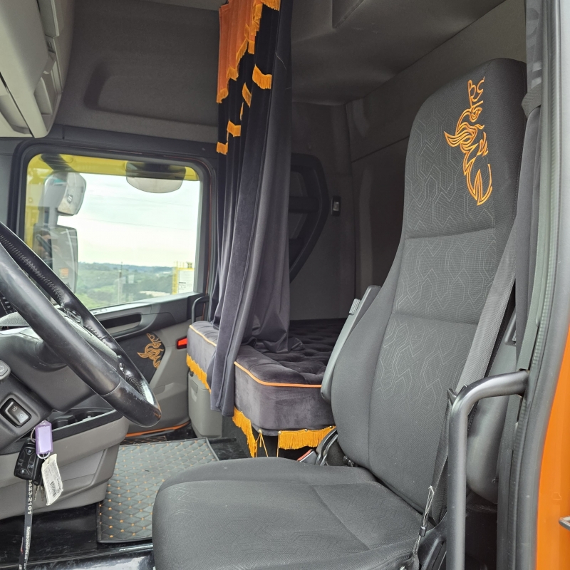 SCANIA - R-450 A6X2 - 2020/2021 - Laranja - Sob Consulta