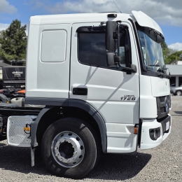 MERCEDES-BENZ - ATEGO 1726 - 2015/2016 - Branca - Sob Consulta