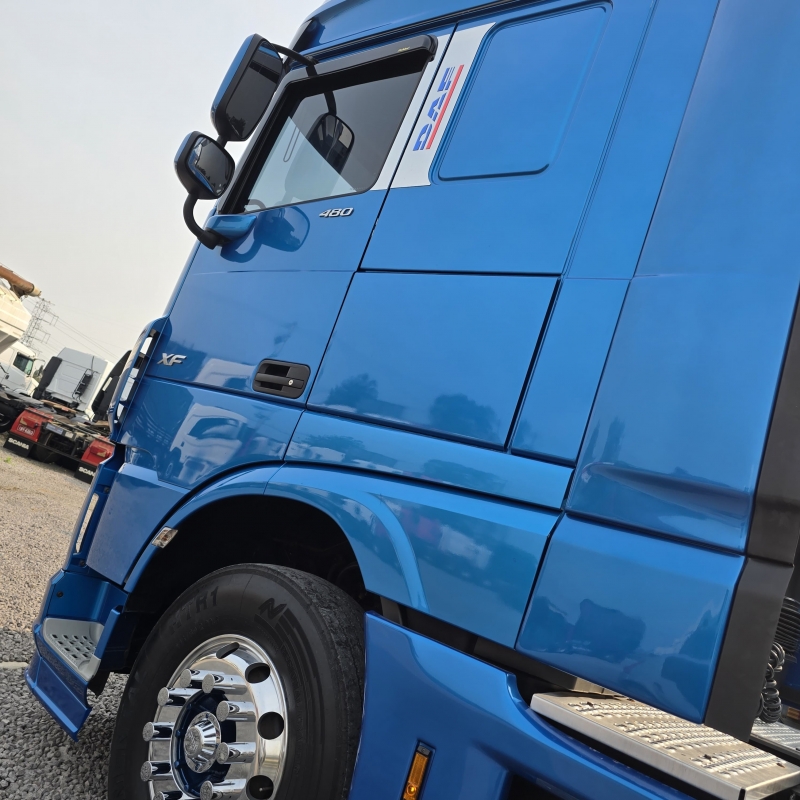 DAF - XF - 2022/2023 - Azul - Sob Consulta