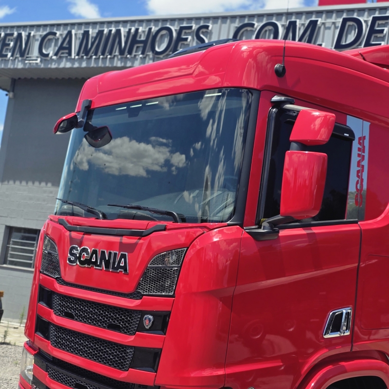 SCANIA - R-450 A6X2 - 2020/2021 - Vermelha - Sob Consulta