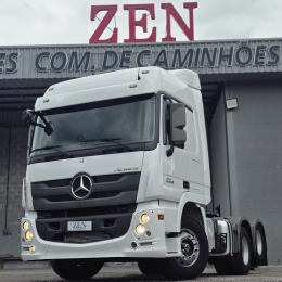 MERCEDES-BENZ - ACTROS 2546 - 2017/2018 - Branca - Sob Consulta